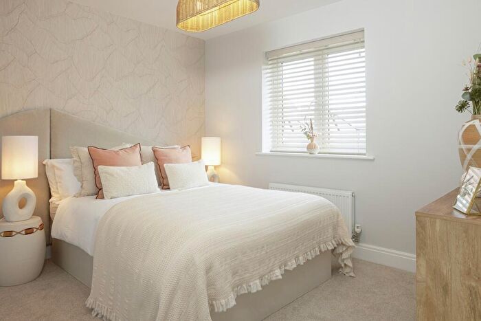 3 Bedroom Semi-Detached House For Sale In Willington Down, Lady Grove, Didcot, OX11