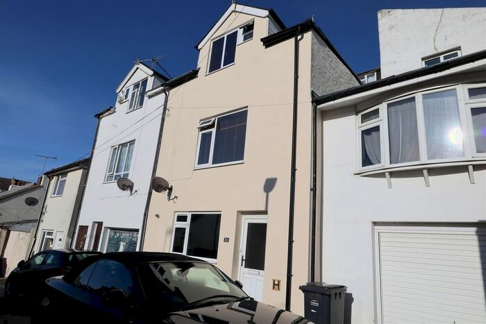 2 Bedroom End Of Terrace House To Rent In Spring Street, St. Leonards-On-Sea, TN37