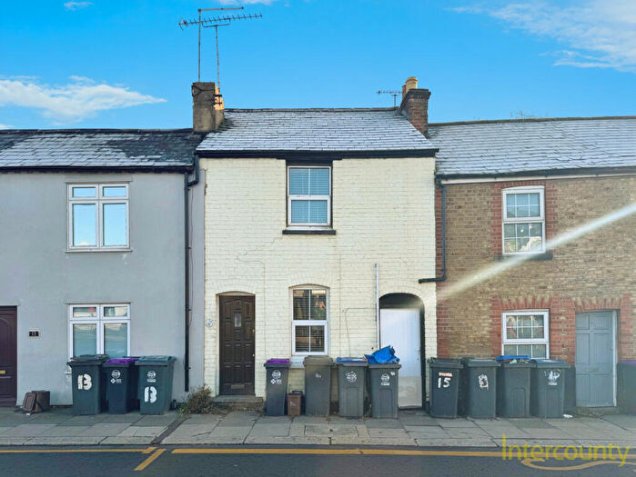 2 Bedroom Terraced House To Rent In Dane Street, Bishop`s Stortford, Herts, CM23