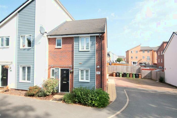 2 Bedroom House To Rent In Brook Street East, Wellingborough, NN8