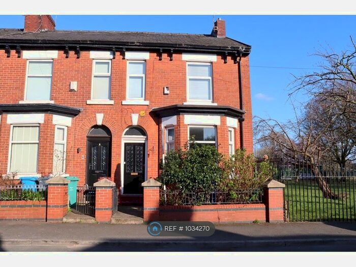 2 Bedroom End Of Terrace House To Rent In Delamere Street, Manchester, M11