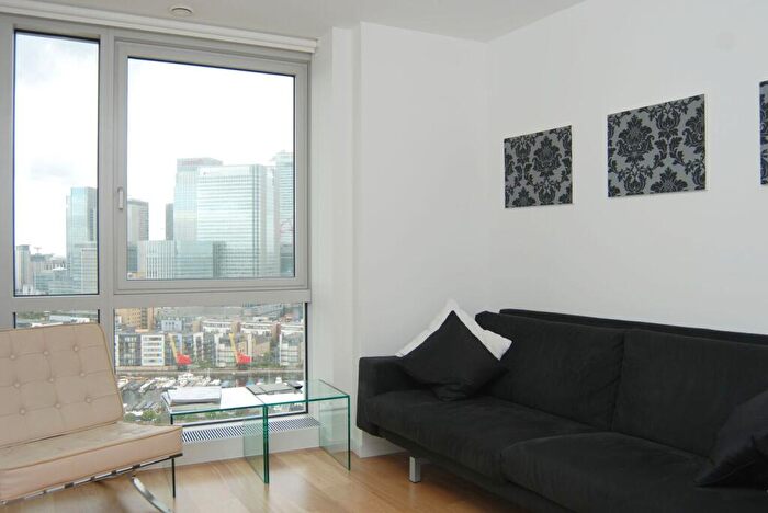 Studio To Rent In Ontario Tower, Canary Wharf, London, E14