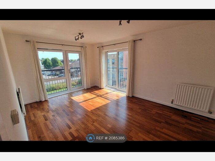2 Bedroom Flat To Rent In Ballota Court, Edgware, HA8