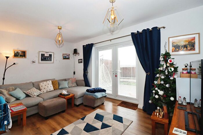 2 Bedroom Detached House For Sale In Bellevue Road, Kingswood, Bristol, Gloucestershire, BS15