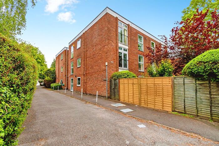 2 Bedroom Flat For Sale In Northlands Road, Southampton, SO15