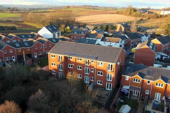 2 Bedroom Flat For Sale In Westford Grange, Wellington, TA21