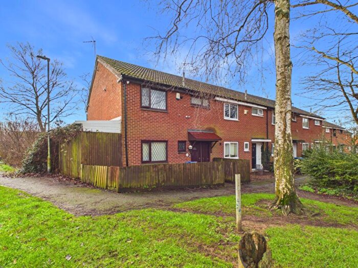 2 Bedroom End Of Terrace House For Sale In Harefield Road, Blackthorn, Northampton, NN3