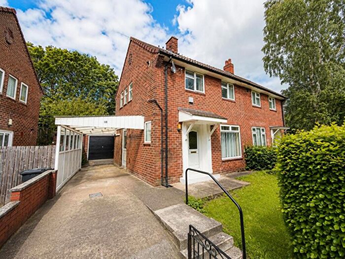 2 Bedroom Semi Detached House To Rent In Silk Mill Drive, Leeds, West Yorkshire, Uk, LS16