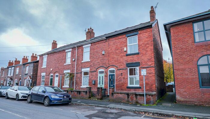 2 Bedroom Terraced House To Rent In Moss Lane, Altrincham, WA15