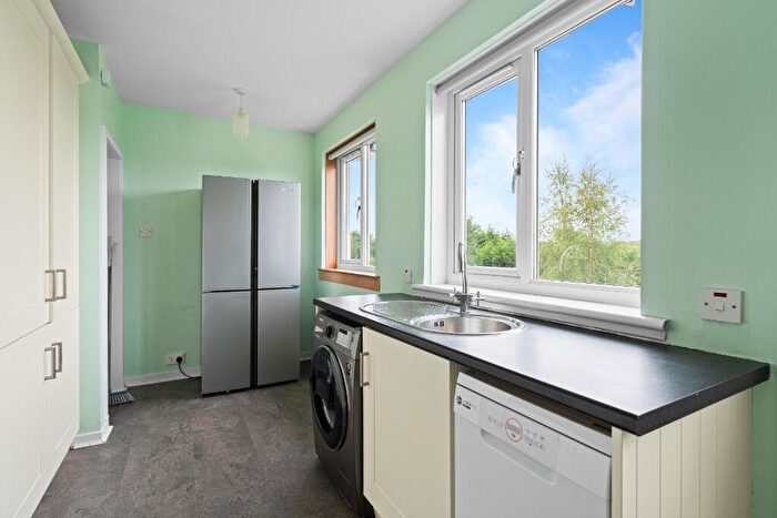 4 Bedroom Semi-Detached House To Rent In South Glassford Street, Milngavie, Glasgow, G62