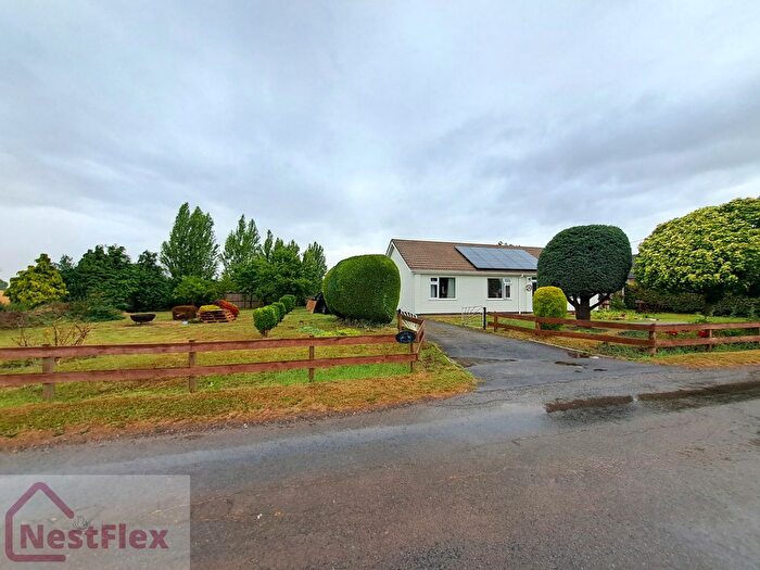 3 Bedroom Bungalow For Sale In Kirton, Lincolnshire, PE20