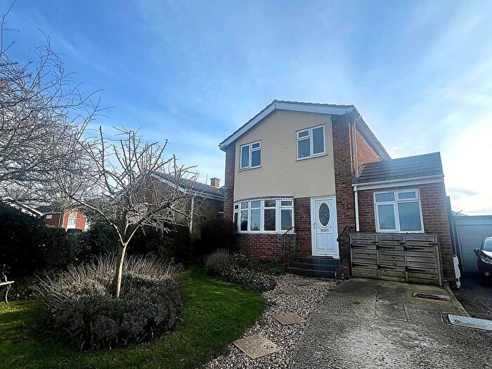 5 Bedroom Detached House For Sale In Pyesand, Kirby-Le-Soken, CO13