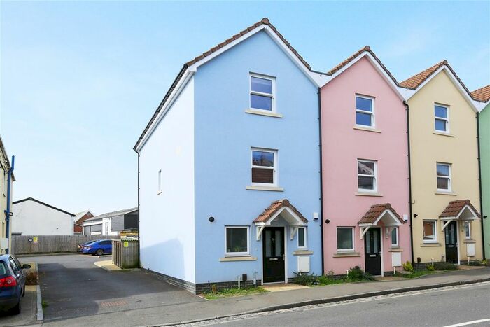 4 Bedroom Town House For Sale In Ashley Down Road, Bristol, BS7