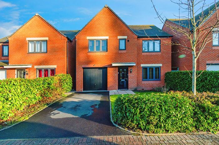 5 Bedroom Detached House For Sale In Uxbridge Close, Wolverhampton, WV2