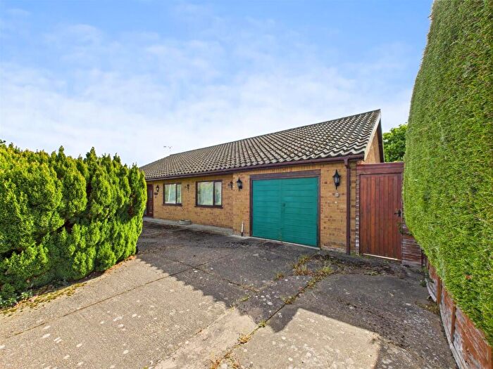 3 Bedroom Detached Bungalow For Sale In Chauntry Road, Alford, LN13