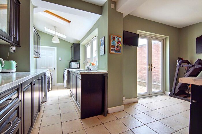 3 Bedroom End Of Terrace House For Sale In William Bree Road, Coventry, CV5