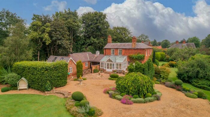 4 Bedroom Country House For Sale In The Laurels, Laughton, Lutterworth, LE17