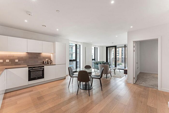 2 Bedroom Flat For Sale In Pinnacle House, Royal Wharf, London, E16