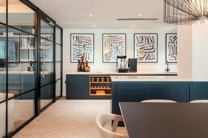 3 Bedroom Town House To Rent In Pelham Street, BN1