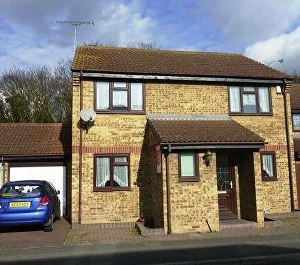 5 Bedroom Detached House To Rent In Falcon Avenue, Grays, RM17