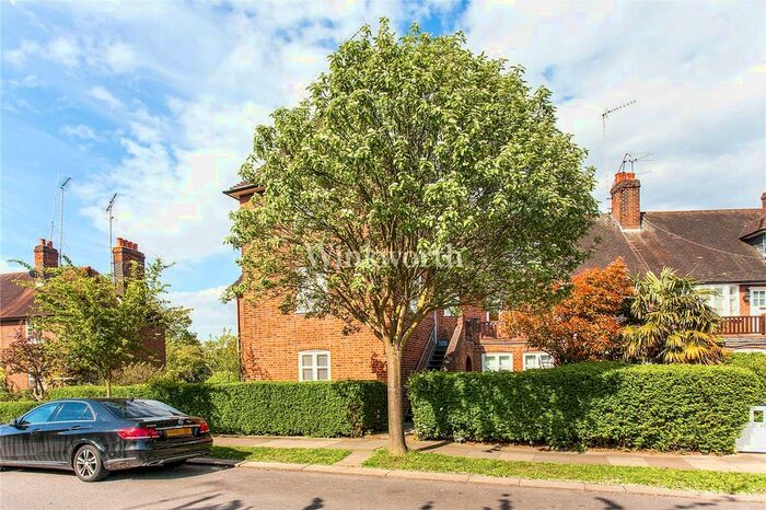 2 Bedroom Flat To Rent In Addison Way, London, NW11