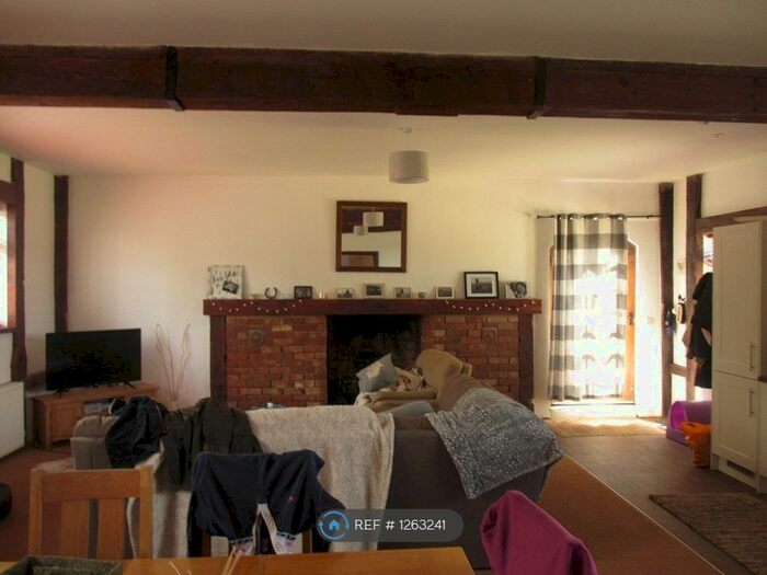 1 Bedroom Flat To Rent In Campden Rd, Clifford Chambers, CV37