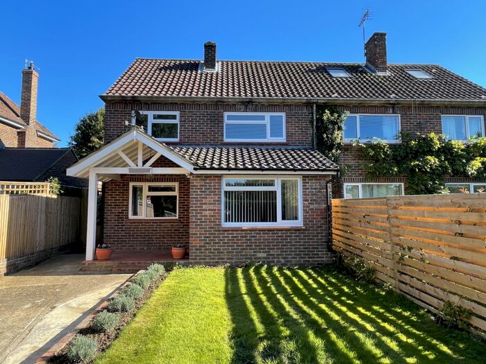 3 Bedroom House To Rent In Lewes Road, Horsted Keynes, Haywards Heath, RH17