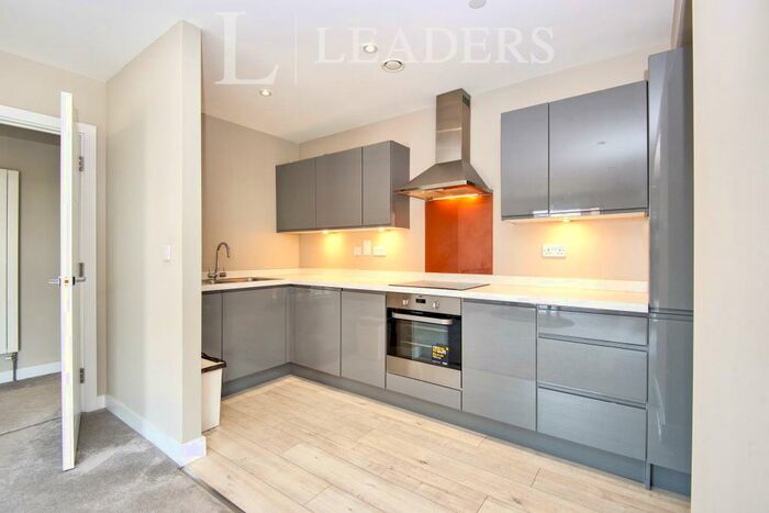 1 Bedroom Apartment To Rent In Beaumont Court, Southend On Sea, SS2