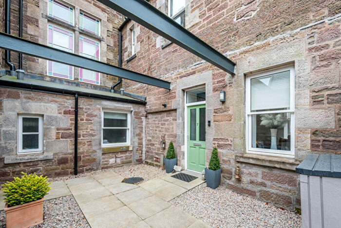 2 Bedroom Terraced House For Sale In Lairds Walk, Monifieth, DD5