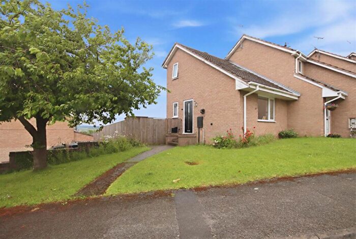 1 Bedroom Terraced House For Sale In Wellspring Close, Wingerworth, Chesterfield, S42