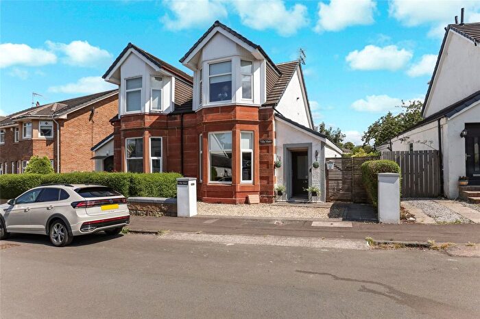 2 Bedroom Semi-Detached House For Sale In Barfillan Drive, Glasgow, Lanarkshire, G52