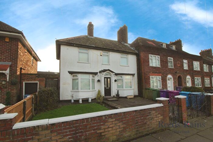 3 Bedroom End Of Terrace House For Sale In East Prescot Road, Liverpool, Merseyside, L14