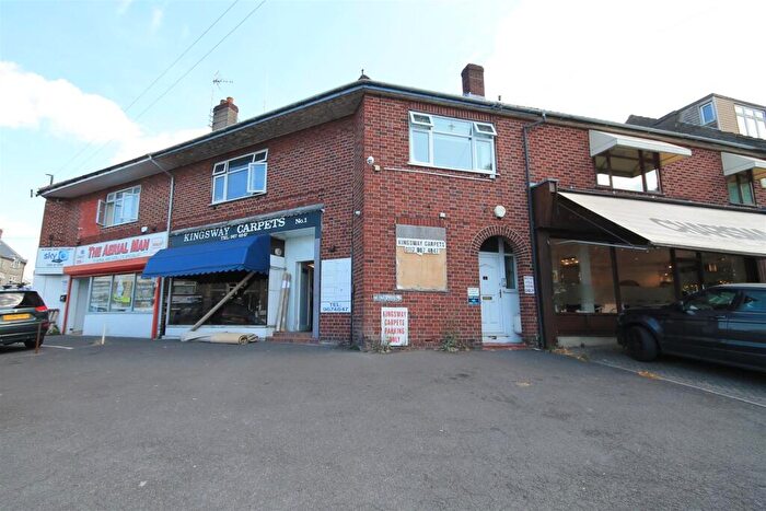 2 Bedroom Flat For Sale In Kingsway, Kingswood, Bristol, BS15