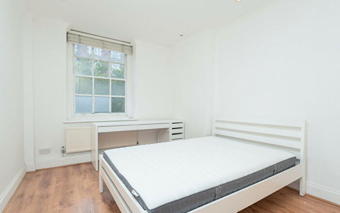 2 Bedroom Apartment To Rent In Scott Ellis Gardens, NW8