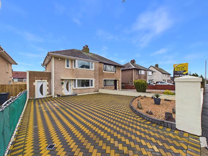 3 Bedroom Semi-Detached House For Sale In High Road, Saltcoats, KA21