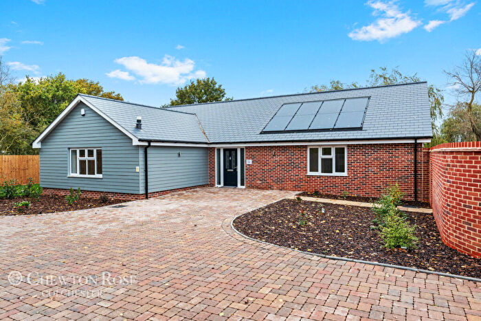 3 Bedroom Bungalow For Sale In Hilliards Road, Colchester, CO7