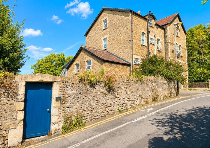 1 Bedroom Flat For Sale In Bridge Street, Frome, BA11