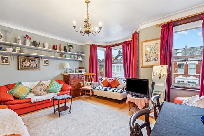 1 Bedroom Flat To Rent In Balfern Grove, London, W4
