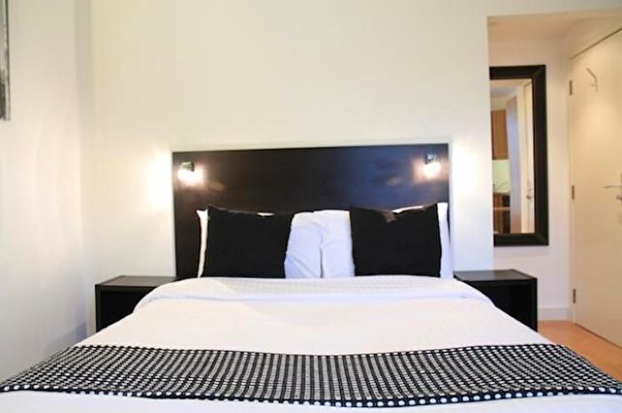 Studio To Rent In Cartwright Gardens, Bloomsbury, London, WC1H