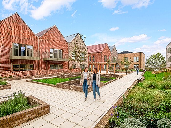 2 Bedroom Flat For Sale In Newmarket Road, Teversham, Cambridge, CB5