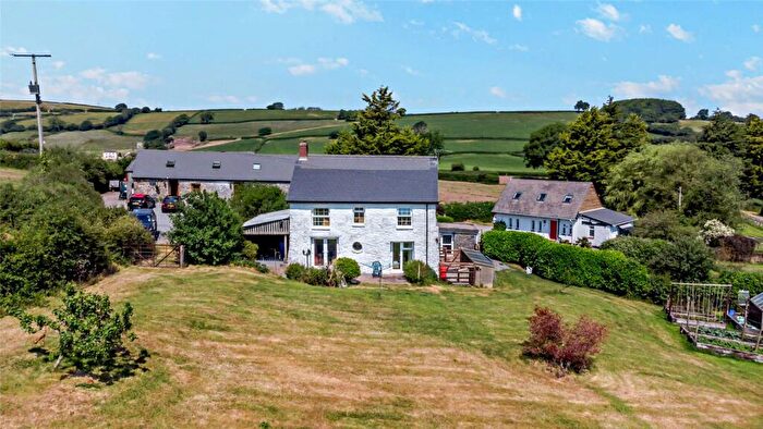 3 Bedroom Detached House For Sale In Llandyfaelog, Kidwelly, Carmarthenshire, SA17