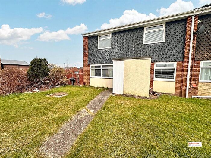 3 Bedroom End Of Terrace House For Sale In Coniston Drive, Sacriston, DH7