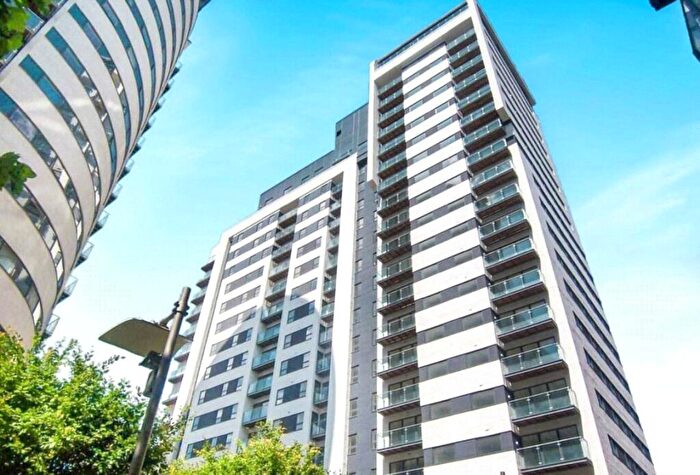 1 Bedroom Apartment To Rent In Britton House, Lord Street, Manchester City Centre, Greater Manchester, M4