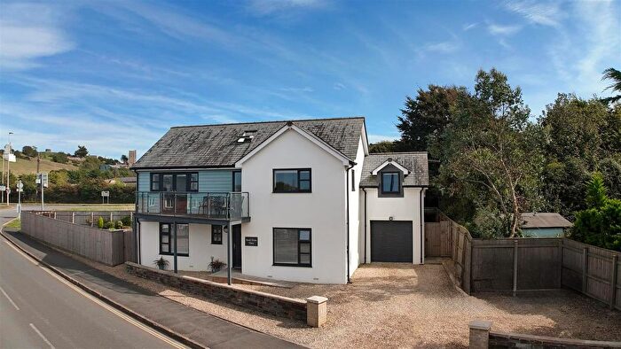 5 Bedroom Property For Sale In Marine Parade, Instow, Bideford, EX39