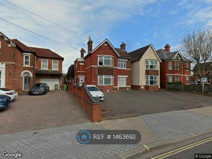 1 Bedroom Flat To Rent In West Street, Fareham, PO16