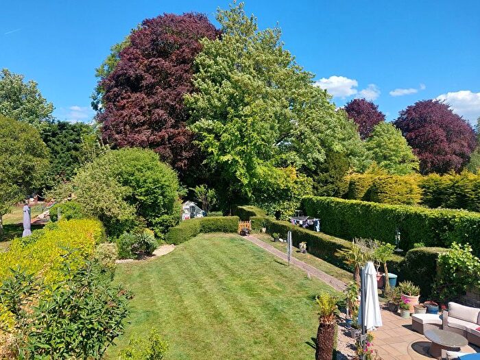 4 Bedroom Detached House For Sale In Dowlans Road, Great Bookham, Surrey, KT23