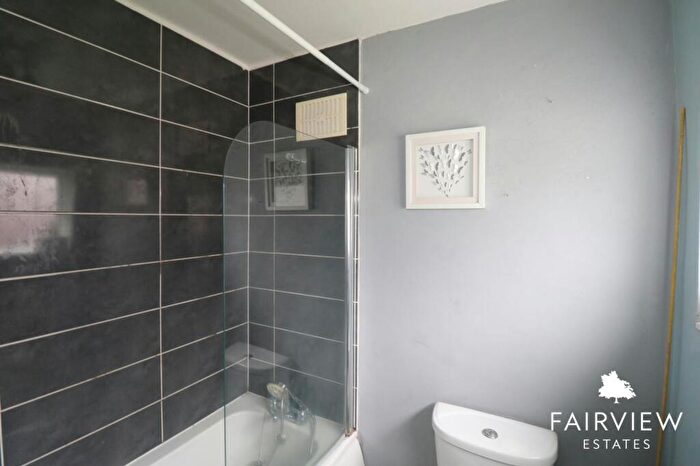 2 Bedroom Apartment To Rent In Victoria Road, Netherfield, NG4