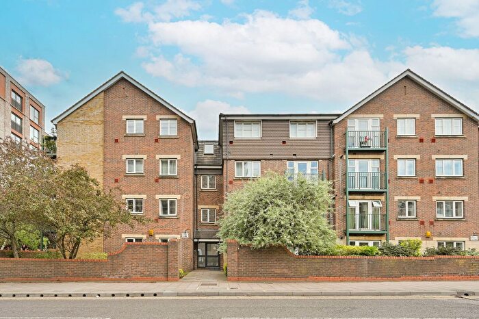 2 Bedroom Flat For Sale In Sheepcote Road, Harrow, HA1