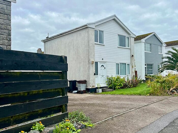 3 Bedroom Detached House For Sale In Trembel Road, Helston, TR12