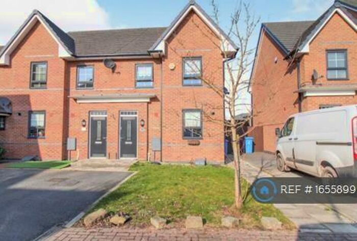 4 Bedroom End Of Terrace House To Rent In Deanland Drive, Liverpool, L24